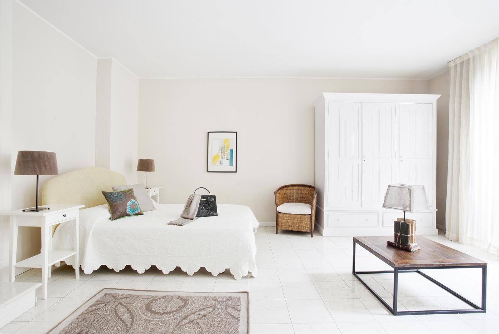 Adriano Residence