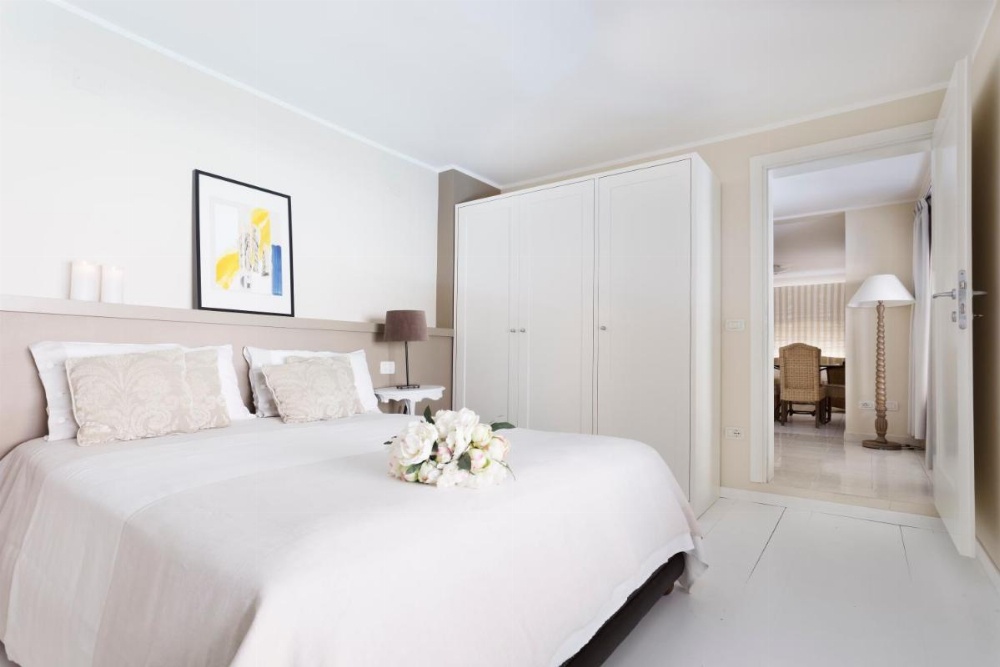 Adriano Residence Image 17