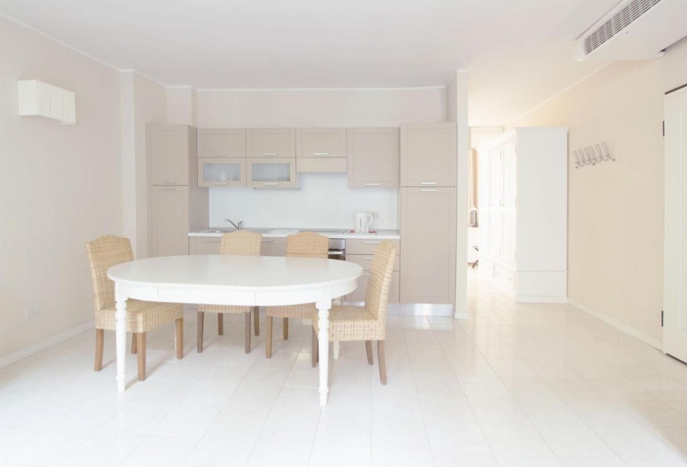 Adriano Residence Image 21
