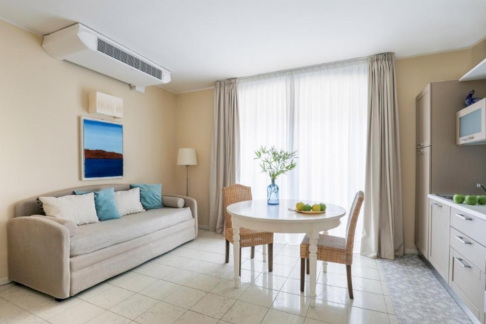 Adriano Residence Image 24